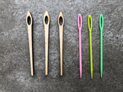 Set of 6 weaving needles: 3 birch wooden and 3 plastic