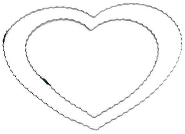 Heart shaped, waved iron frame 20 cm